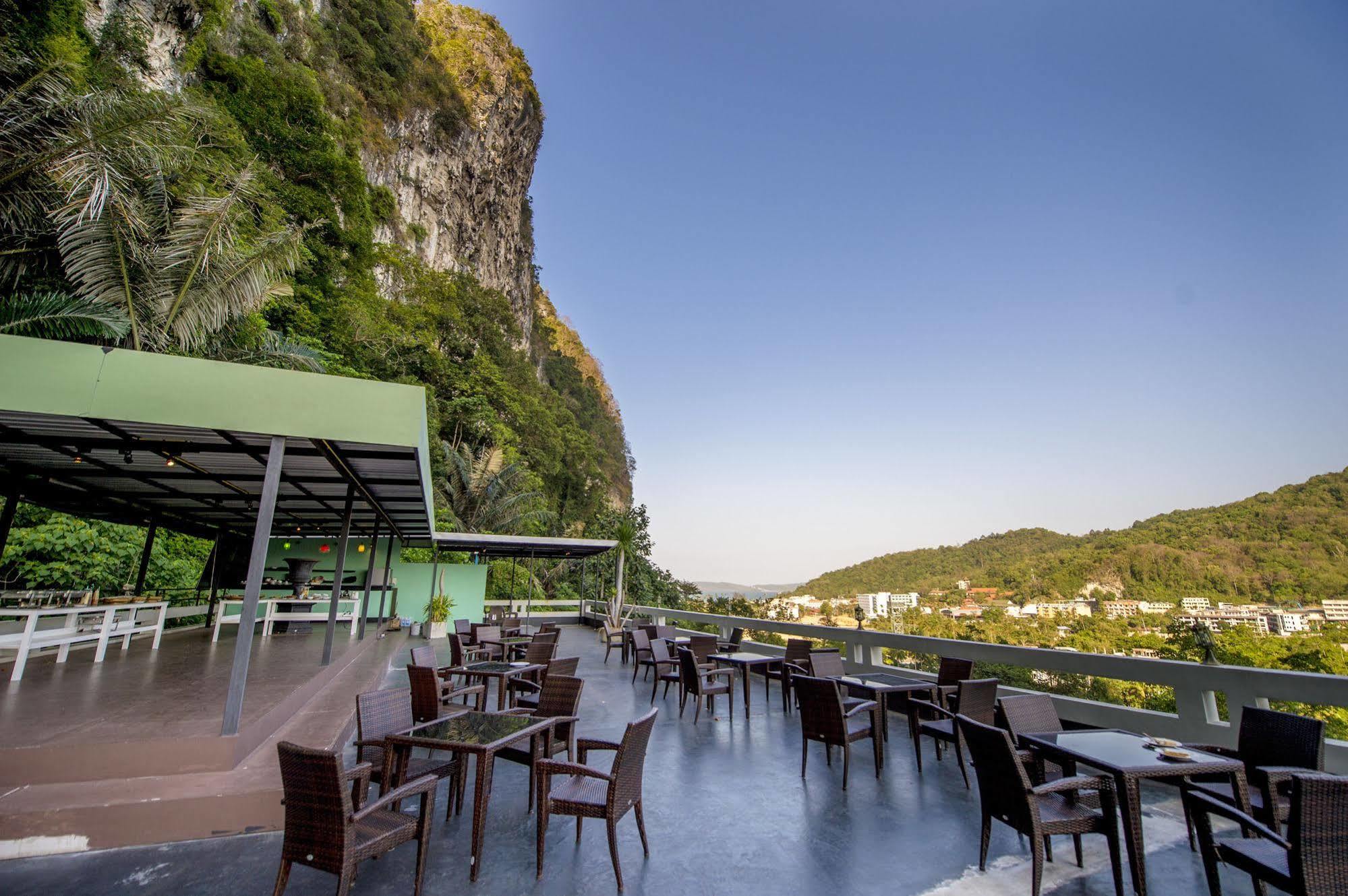 Ao Nang Mountain View Hotel Exterior photo