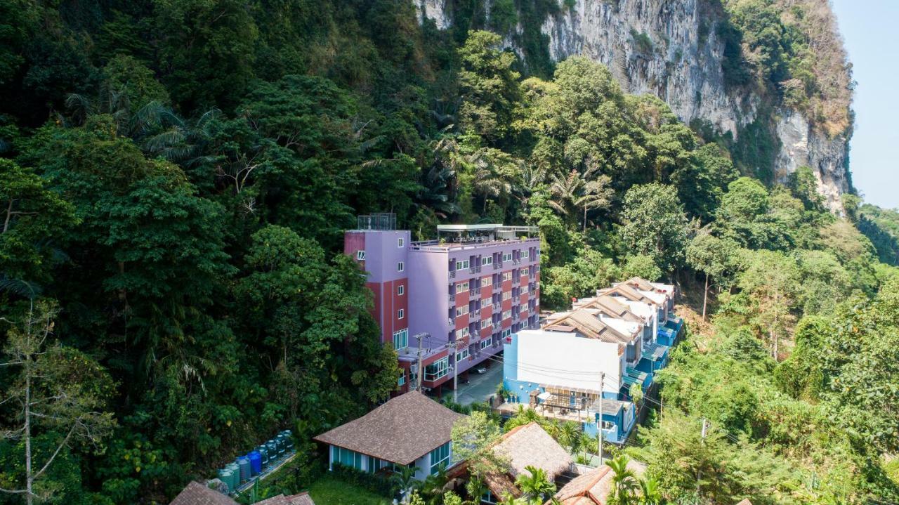 Ao Nang Mountain View Hotel Exterior photo